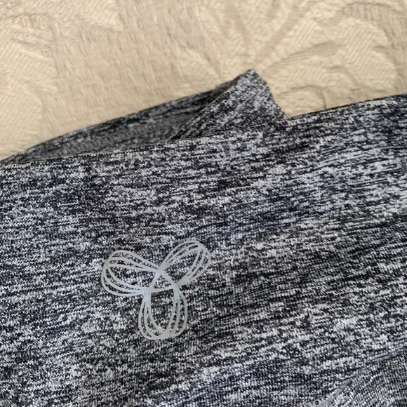 Grey Tna leggings full length medium rise - Picture 3 of 3